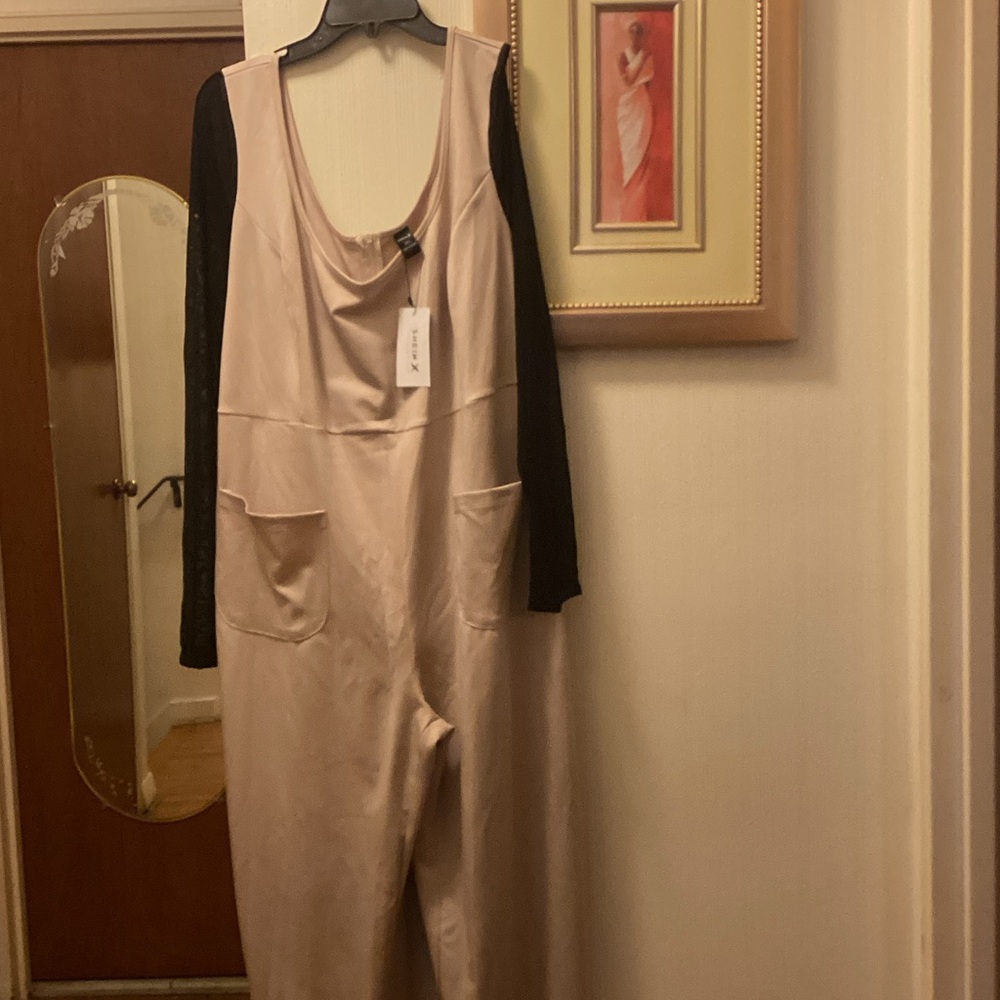 SHEIN Beige Jumpsuit with Pockets